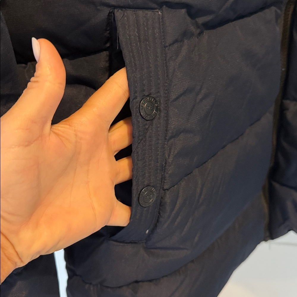 Perry Ellis Navy Puffer Jacket - Picture 2 of 6